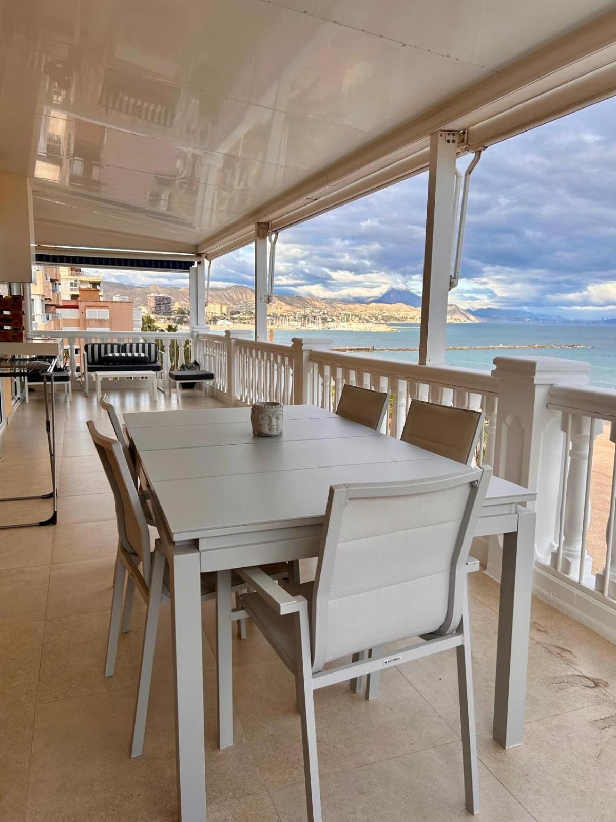 Beach House Brotonss El Campello Exterior photo